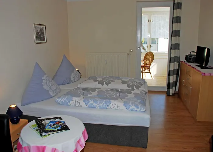 Ferienvilla Im Stil Der Baederarch * Sellin (Rugen)